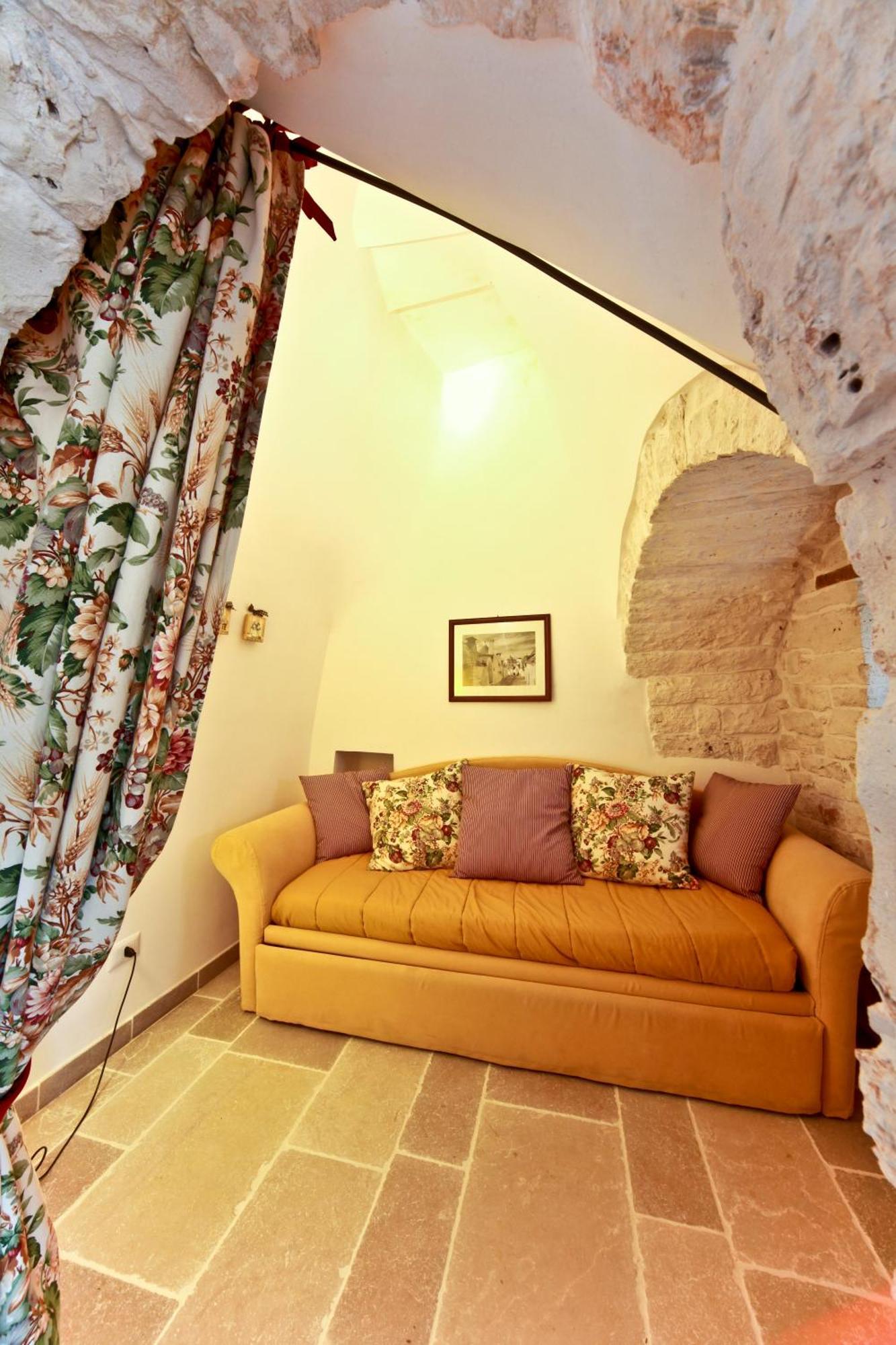 Trulli Paparale Альберобелло Экстерьер фото