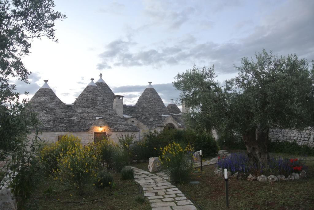 Trulli Paparale Альберобелло Экстерьер фото